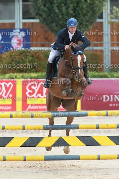 FERRARIO_PAZZA IDEA_GIO CAV 2011_SS3_8879.jpg